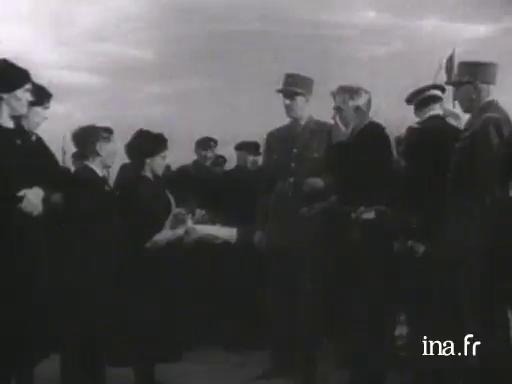 Hommage du général de Gaulle à l'Ile de Sein | 