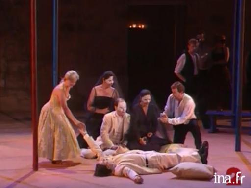  Peter Brook met en scène <i>Don Giovanni</i> au Festival d'Aix-en-Provence