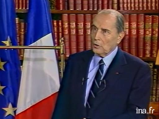 François Mitterrand se félicite de l'accord européen