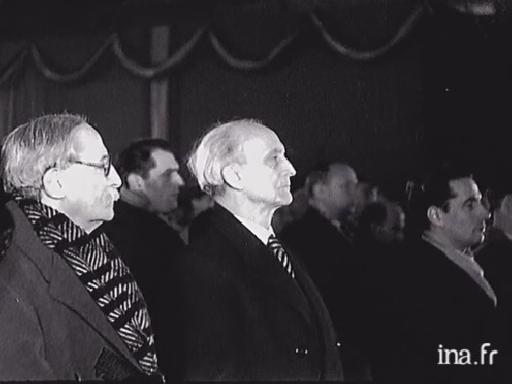 François Mitterrand et Léon Blum à Bruxelles en 1947 [Muet]
