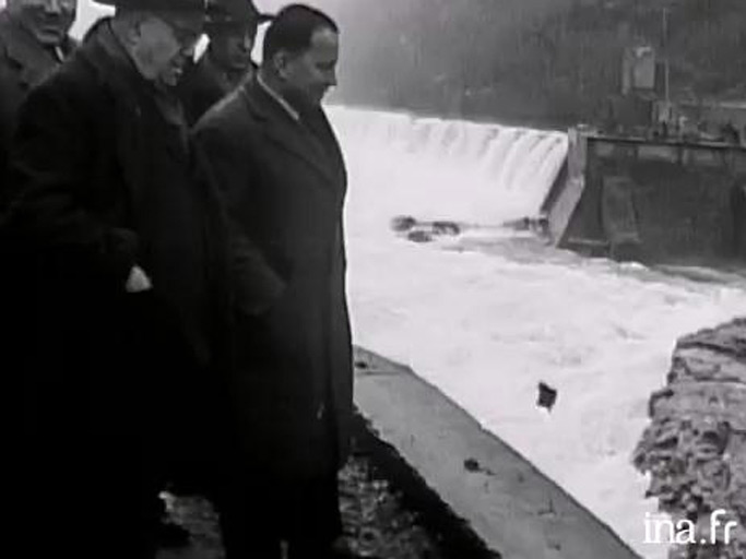 Le premier barrage du Rhône